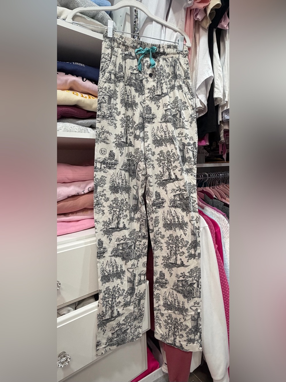 Disney Parks Exclusive Haunted Mansion pajama pants XS